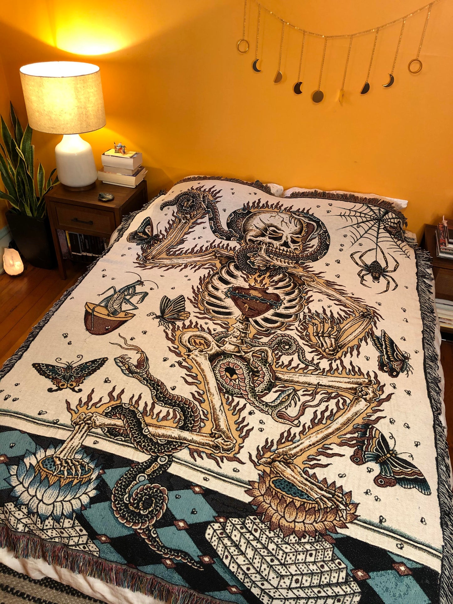 SOLD OUT!!! ROUSE THE SPIRIT Woven Tapestry Blanket ( 60x80 )